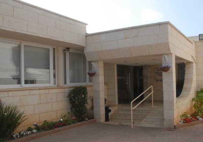 Acco Beach Hotel Akko Bagian luar foto